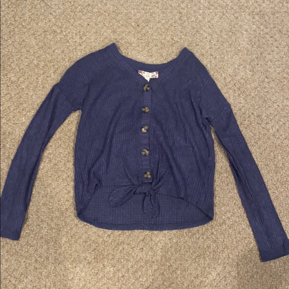Long sleeve top